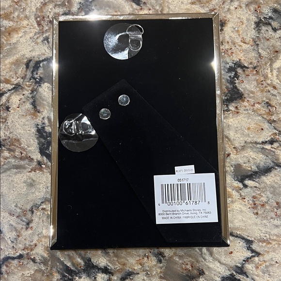 Studio Decor Silver Photo Frame - Picture 2 of 2